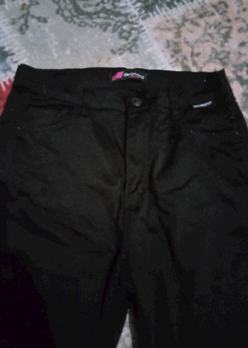 Kadın Siyah Dar Kesim Kumaş Pantolon - Görsel 2