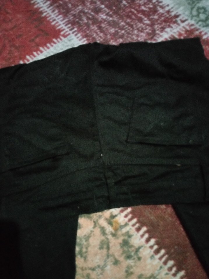 Kadın Siyah Dar Kesim Kumaş Pantolon - Görsel 3