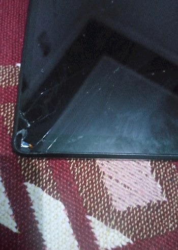 Gri Lenovo Tablet - Görsel 2