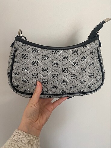 Zara Gri desenli model tarz çanta