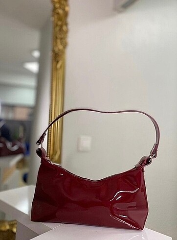 Bordo rugan çanta