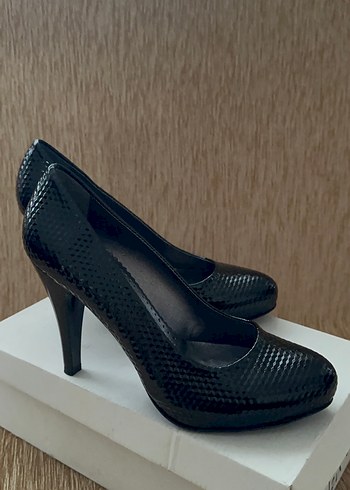 Diğer Siyah Rugan Stiletto Topuklu Ayakkabi