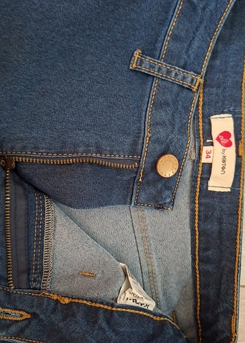 34 Beden mavi Renk Düğmeli Mini Mavi Kadın Denim Şort