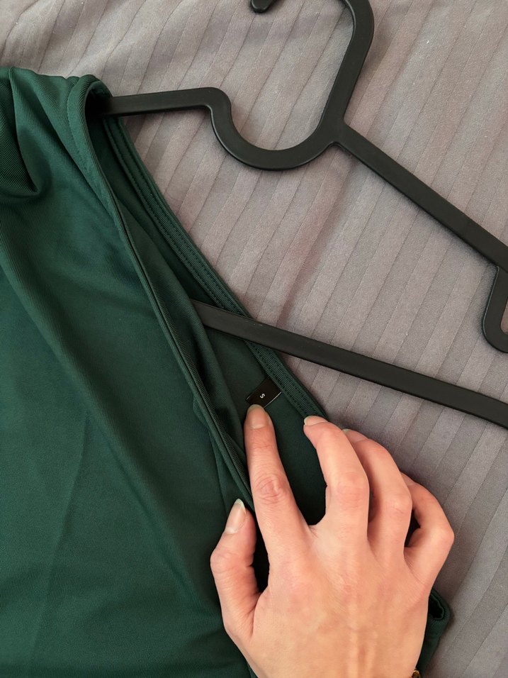 Drapeli Tek Omuzlu Yeşil Kadın bluz - Görsel 2