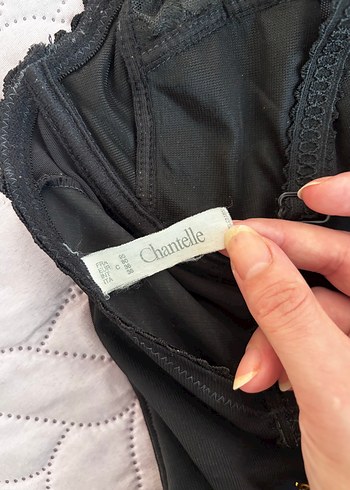 Diğer Siyah Gotik dantelli toparlayıcı