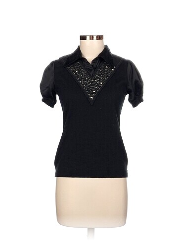 Diğer T-shirt %70 İndirimli.