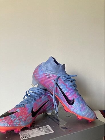 Nike mercurial krampon