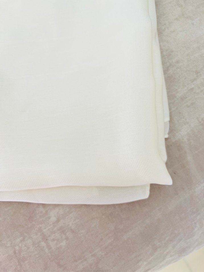 Kadın Beyaz İpek Dokulu Şal - Görsel 3