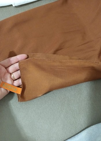 Kadın Kahverengi Parlak Şal - Görsel 2