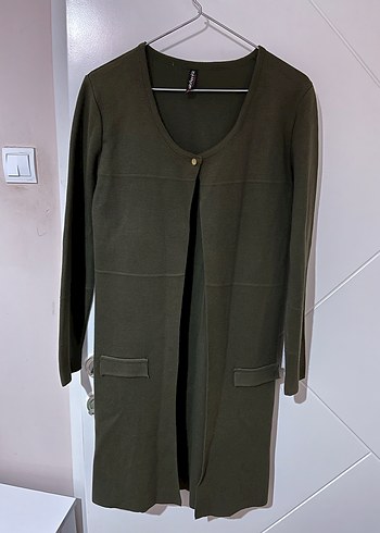 Dökümlü Kesim Uzun Kadın Hırka - Görsel 2