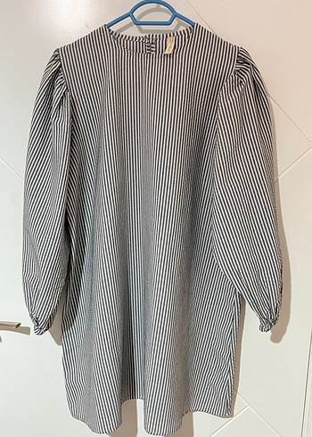 Antrasit Gri Çizgili Balon Kol Tunik - Görsel 2