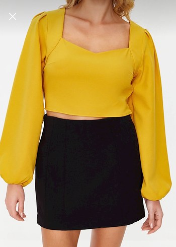 TRENDYOLMİLLA Hardal Sarısı Crop Uzun Kollu Bluz - Görsel 3