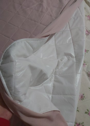 Pembe Düz Kapitone Yatak alezi - Görsel 2