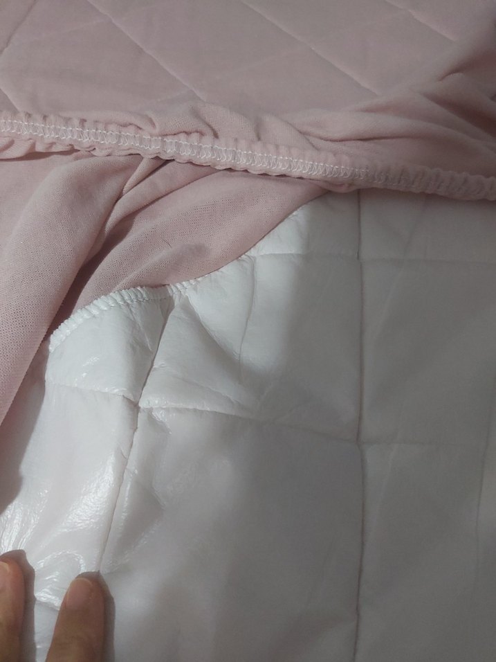 Pembe Düz Kapitone Yatak alezi - Görsel 4