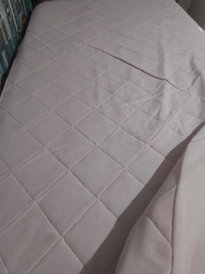 Pembe Düz Kapitone Yatak alezi - Görsel 5