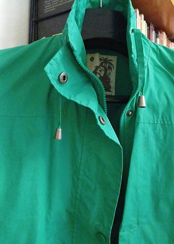 Fermuarlı Yeşil Midi Kadın Yağmurluk - Görsel 2