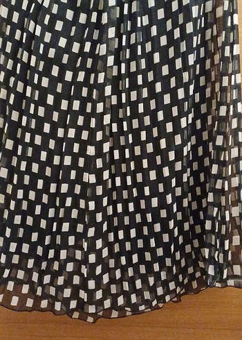 Kadın Siyah Pilili Uzun Etek - Görsel 4