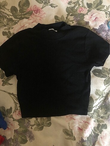 Siyah crop