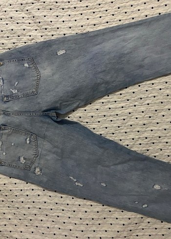 Diğer Gevşek Kesim Yırtık Midi Kot Pantolon