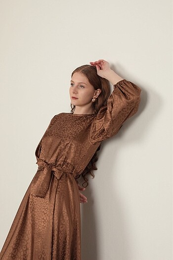 Jakarlı leopar elbise - Görsel 8