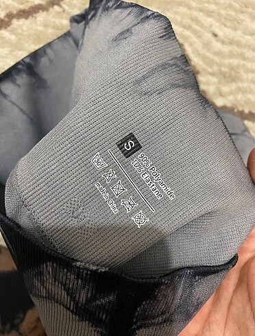 s Beden Shine Batik Büzgülü Şort Tayt