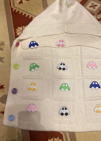 Nakışlı Çok Renkli Örgü Bebek Battaniyesi - Görsel 2