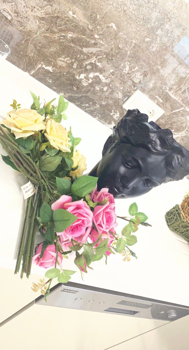 Koyu Renkli Pembe Çiçekli Heykel Vazo - Görsel 3