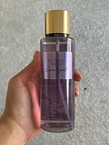 Victoria Secret Love Spell orijinal