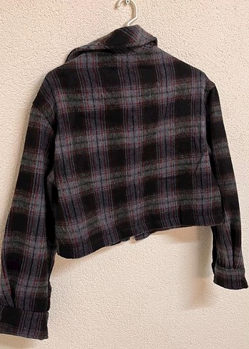 Bershka Düğmeli Mor Kareli Kısa Yün Ceket