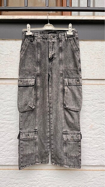Bootcut Loose Kargo Jean 28 ????