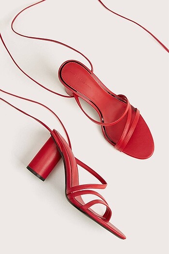 H&M Kırmızı topuklu sandalet