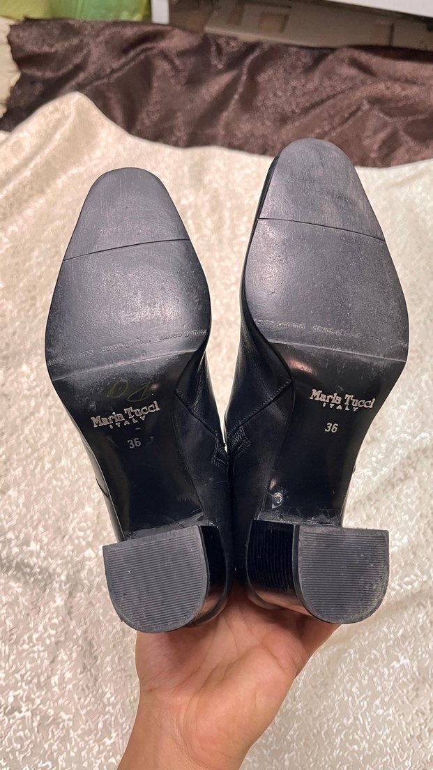 Siyah  Deri  Kadın Bot - Görsel 2