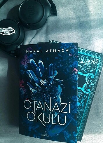 Ötanazi okulu 1 - ciltli ve posterli