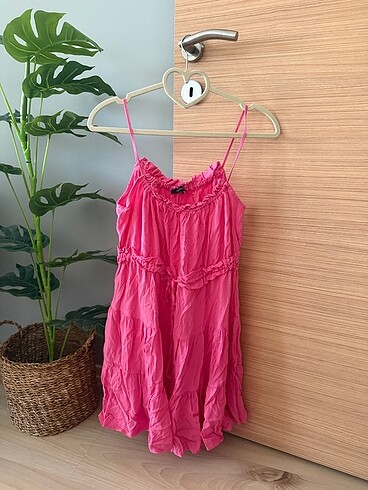 Pembe mini elbise