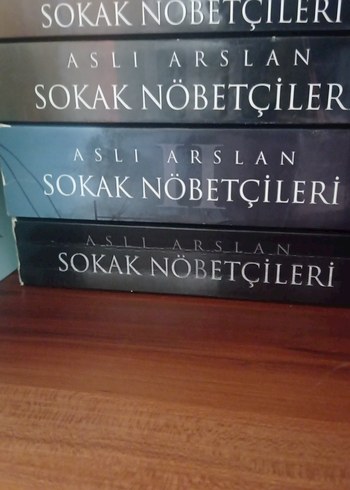 Aslı Arslan - Sokak Nöbetçileri