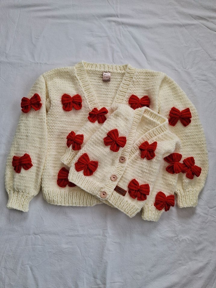 fiyonklu yetişkin crop hırka - Görsel 4