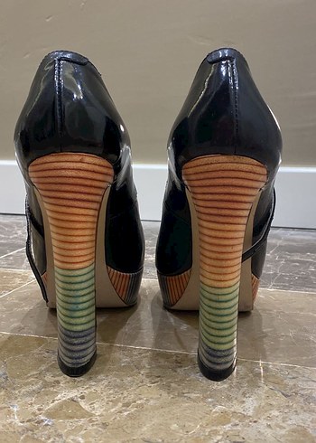 Tergan Siyah renkli Desenli Platform Topuklu Ayakkabı - Görsel 4