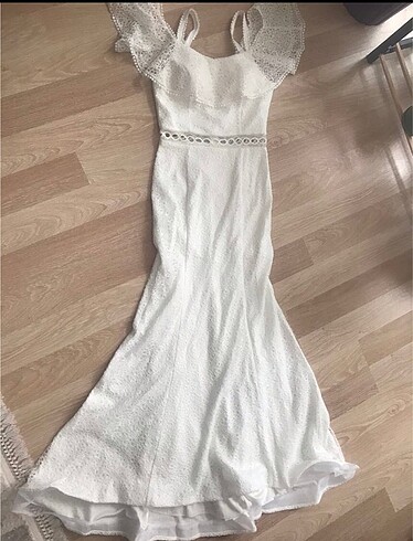 Nikah elbisesi