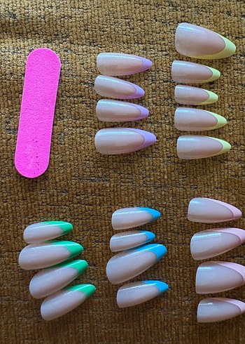 Renkli Çeşitli Takma Tırnak Seti - Görsel 2