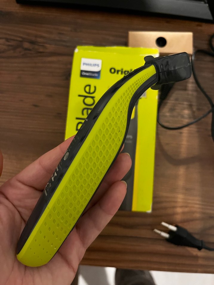 Philips OneBlade Elektrikli Tıraş Makinesi - Görsel 3