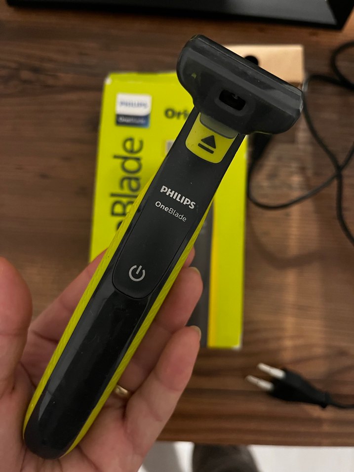 Philips OneBlade Elektrikli Tıraş Makinesi - Görsel 2