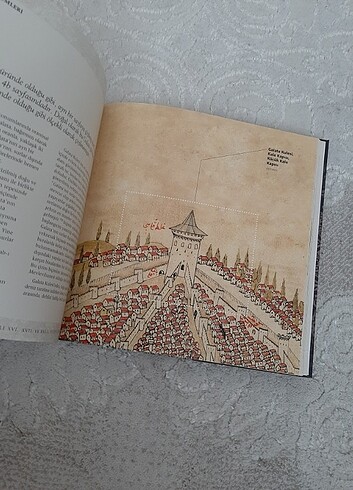 Beden Kitap Piri Reis ve Türk Kartograflarının Çizgileriyle XVI,XVII v