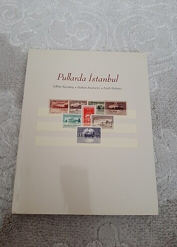 Pullarda İstanbul, Kitap