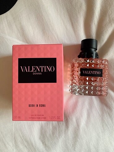 VALENTINO DONNA BORN IN ROMA