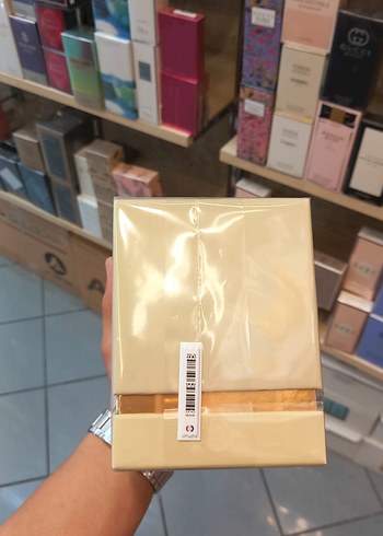  Beden Renk ANDROMEDA TIZIANA TERENZI