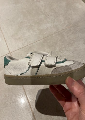 ZARA Erkek Çocuk Cırt Cırtlı Spor Ayakkabı - Görsel 2