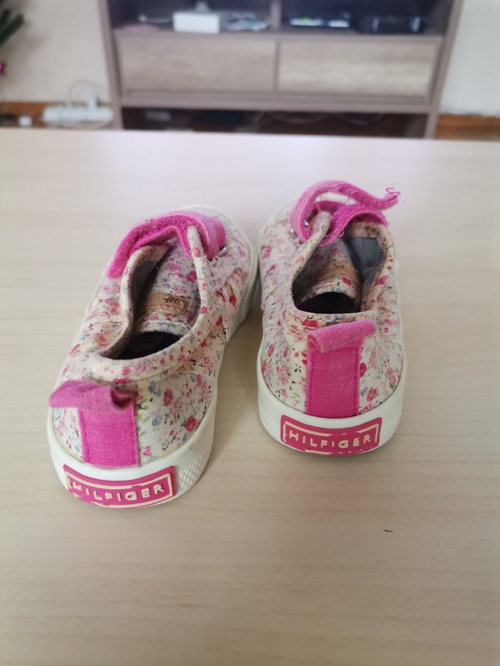 Tommy Hilfiger kız Çocuk Pembe Çiçekli Cırt Cırtlı Spor Ayakkabı - Görsel 2