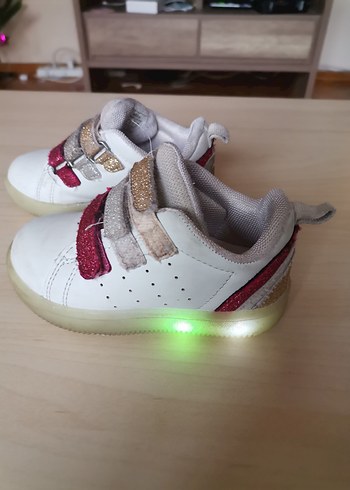 Vicco Kız Çocuk Beyaz Spor Ayakkabı - Görsel 3