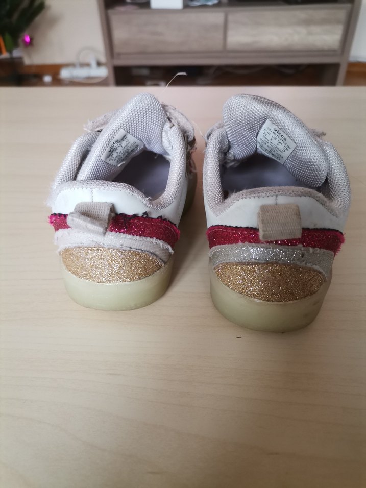 Vicco Kız Çocuk Beyaz Spor Ayakkabı - Görsel 2