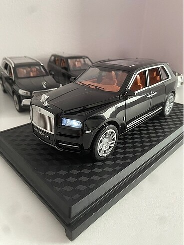 1:22~ROLLS ROYCE CULLIAN
